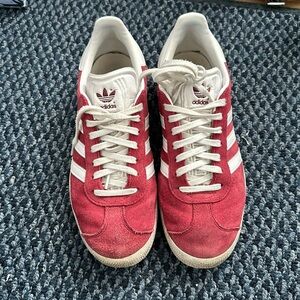 Adidas Gazelle Collegiate Burgundy Red White Size Men’s 6.5 fits Women’s 8